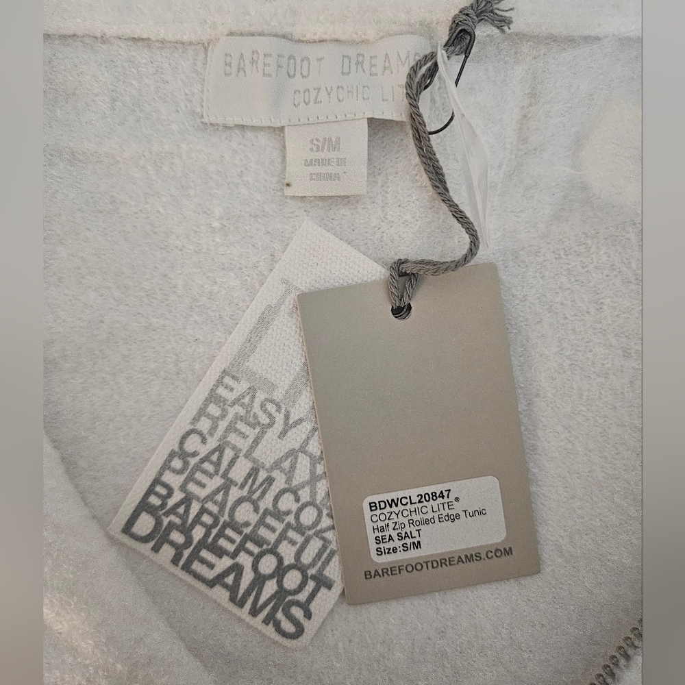 NWT Barefoot Dreams CozyChic Lite Half Zip Rolled Edge Tunic Sea Salt Soft S/M - Picture 11 of 13